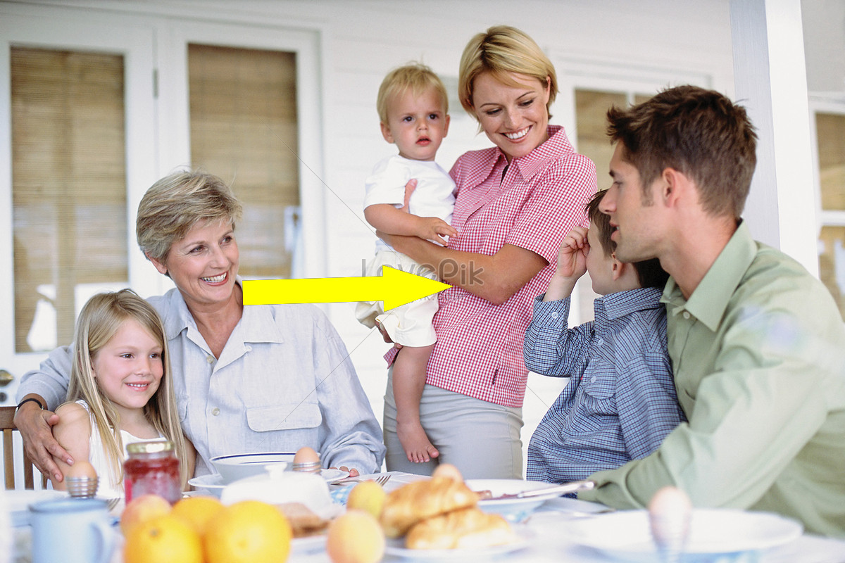 В поисках смысла: как русский муж отдал жену на поругание